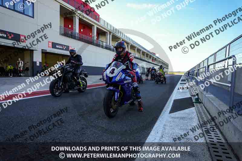 cadwell no limits trackday;cadwell park;cadwell park photographs;cadwell trackday photographs;enduro digital images;event digital images;eventdigitalimages;navarra;no limits trackdays;peter wileman photography;racing digital images;trackday digital images;trackday photos
